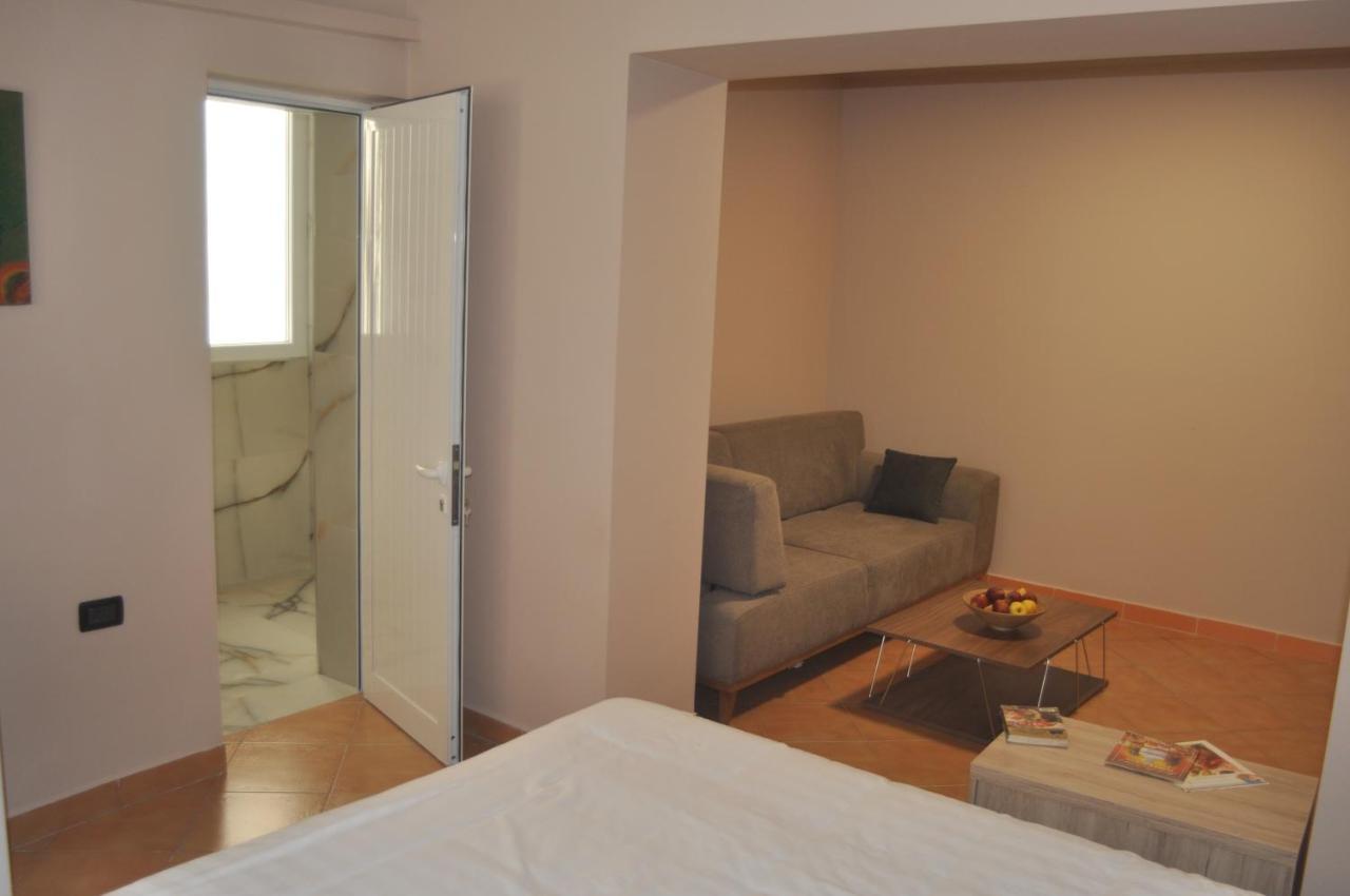 Bliri Myslym Shyri Apartment Tirana Exterior photo