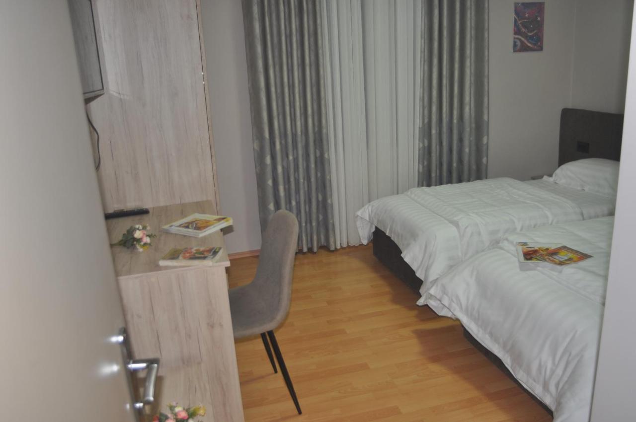 Bliri Myslym Shyri Apartment Tirana Exterior photo