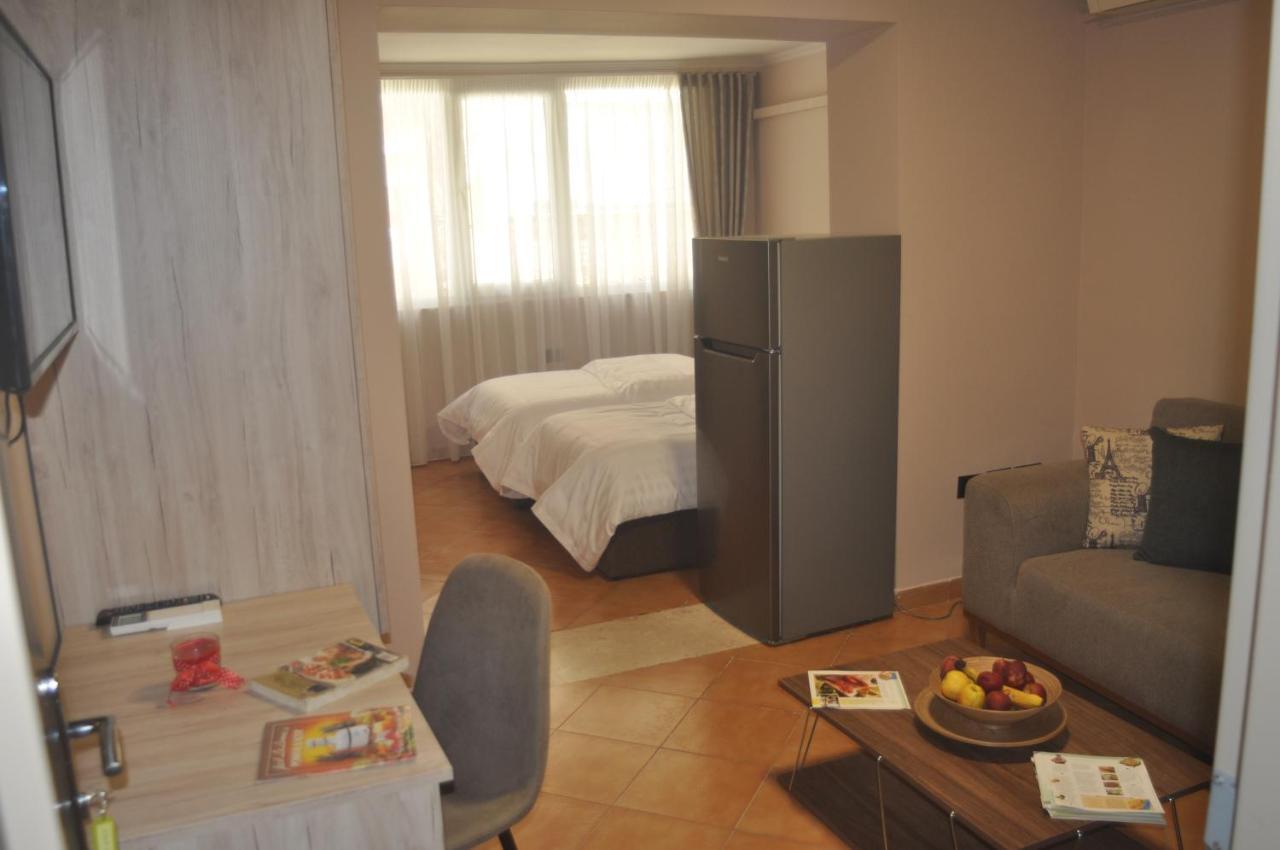 Bliri Myslym Shyri Apartment Tirana Exterior photo