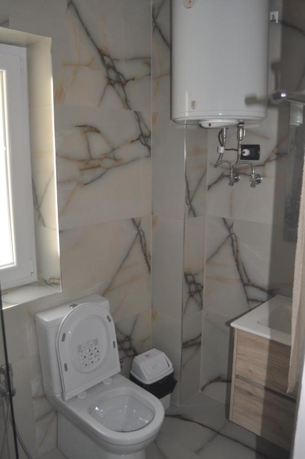 Bliri Myslym Shyri Apartment Tirana Exterior photo