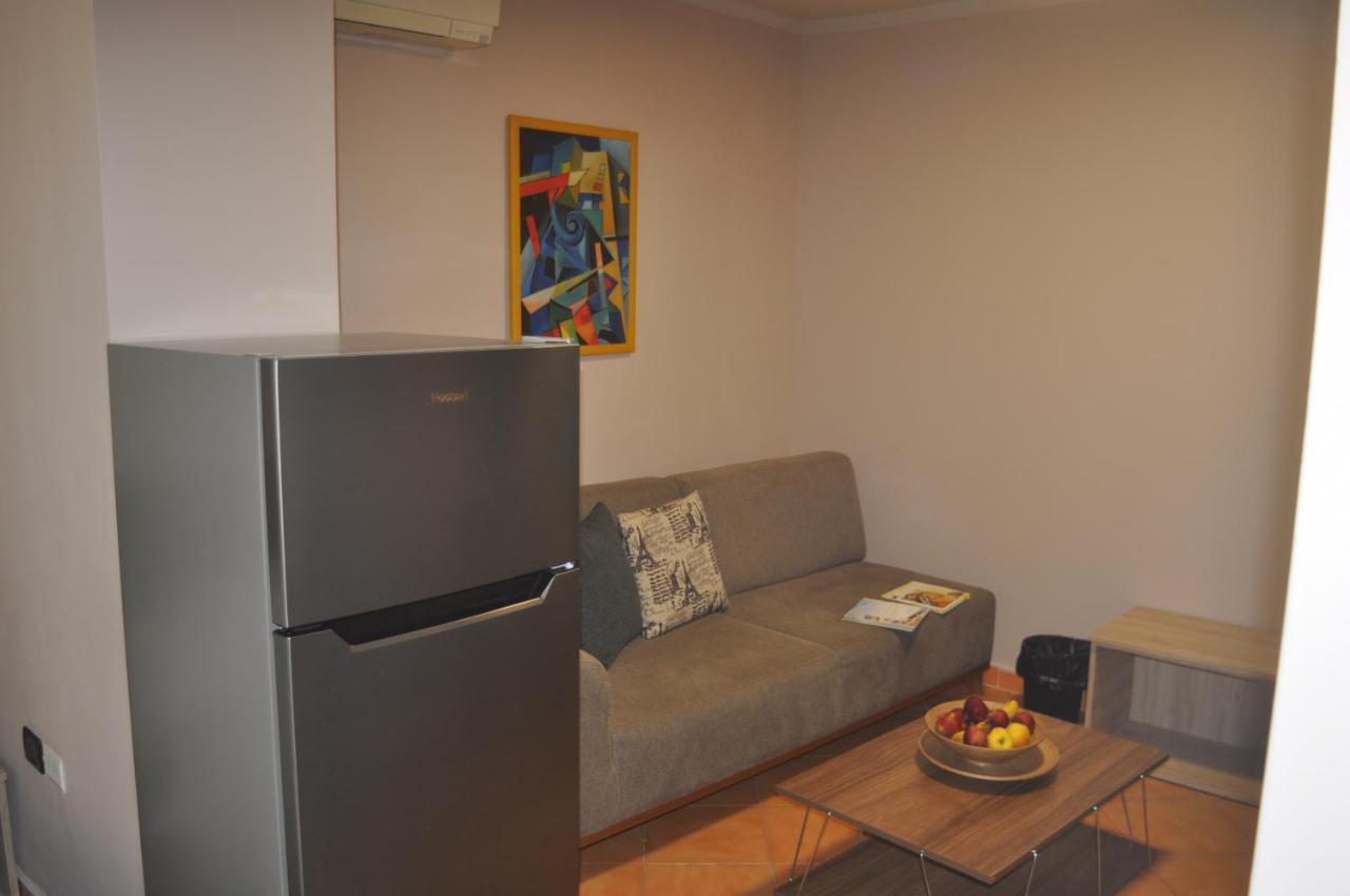 Bliri Myslym Shyri Apartment Tirana Exterior photo