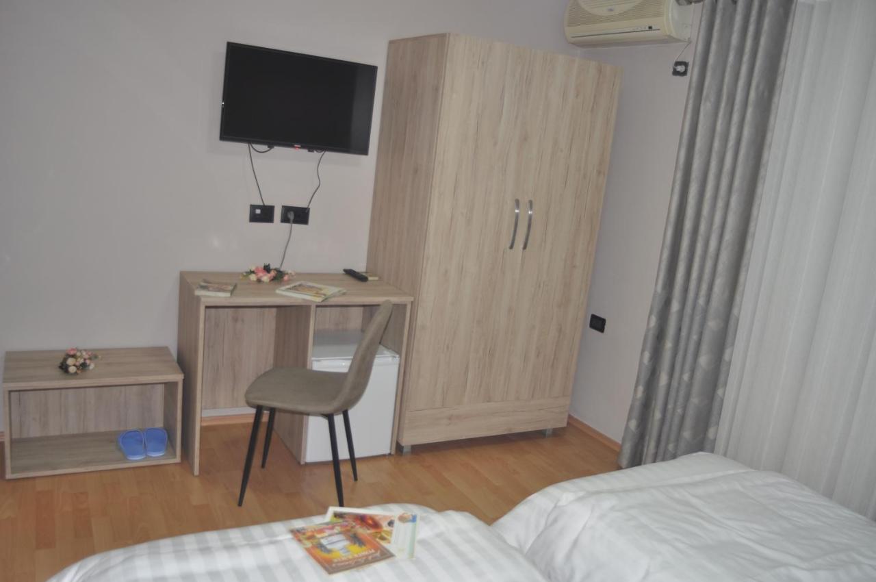 Bliri Myslym Shyri Apartment Tirana Exterior photo
