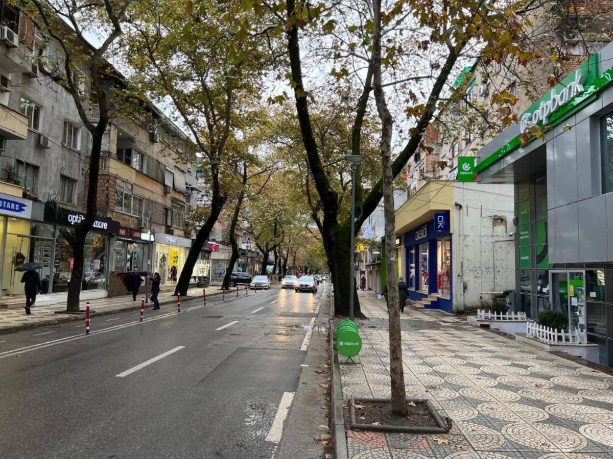 Bliri Myslym Shyri Apartment Tirana Exterior photo